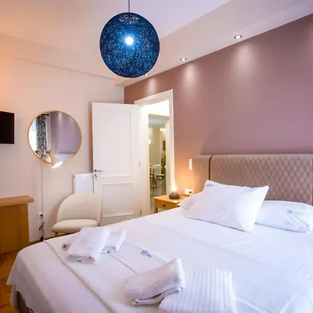 Ariadne By Heloni Apartment