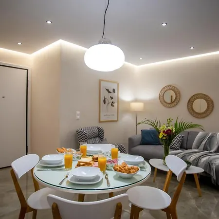 Apartment Ariadne By Heloni